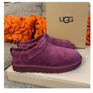NWT UGG Women's Classic Micro Pull Tab Booties in Burnt Magenta